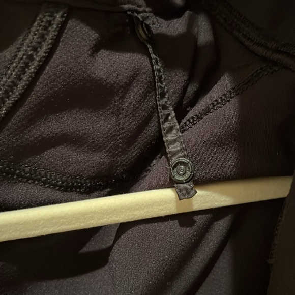 Lululemon two pice jacket size 6 - Picture 4 of 4